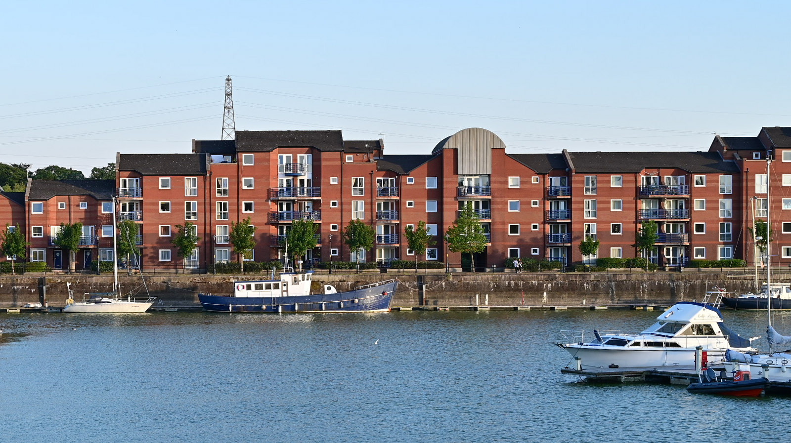 Princes Reach, Preston Docklands